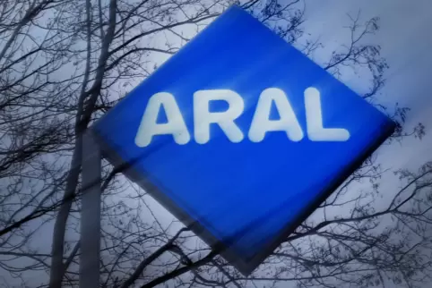 Aral arbeitet in Sachen E-Ladeinfrastruktur auch mit Daimler Truck zusammen. 