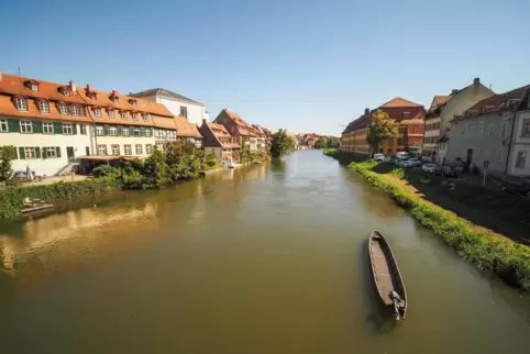 An den Fluss Regnitz – hier in Bamberg – führt die erste Geschichte aus Natascha Wodins neuem Band mit Erzählungen. Die letzte s