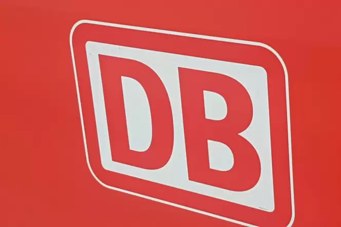 Zum FCK-Spiel gegen Düsseldorf fahren mehr Züge als an einem gewöhnlichen Samstag.