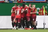 Holstein Kiel - 1. FC Kaiserslautern