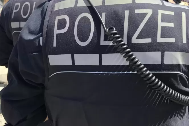 Die Polizei leitete intensive Fahndungsmaßnahmen in Otterstadt ein.