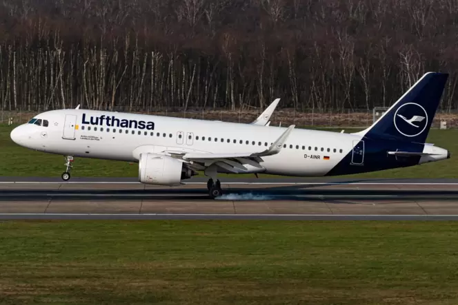 Gerade aufgesetzt: Der Airbus A320 neo mit dem Namen Landau.