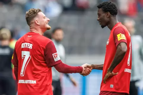 FCK-Torschütze Marlon Ritter (links) udn Aaron Opoku. 