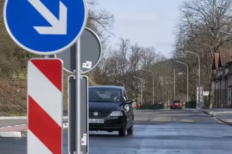 Der Verkehr kann wieder fließen, die Ortsdurchfahrt St. Julian ist wieder offen.