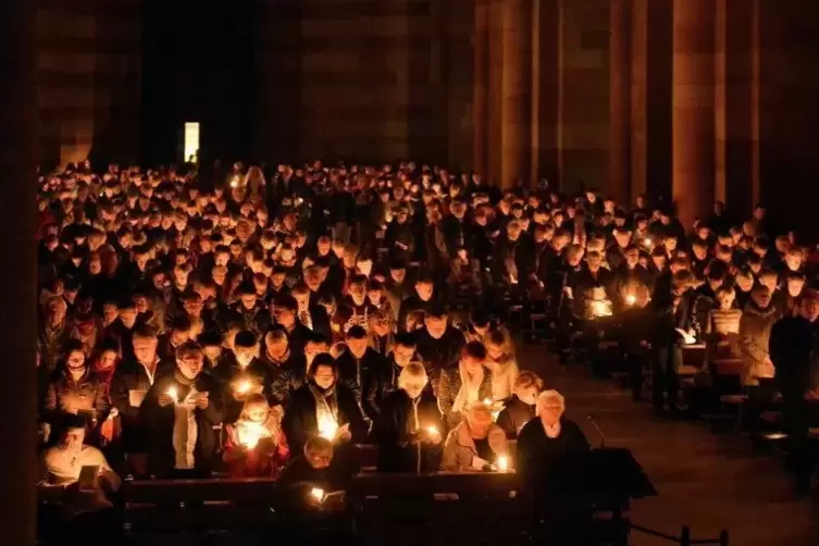 Noch hat das Bistum Speyer keine Entscheidung getroffen, ob in den Kar- und Ostertagen im Dom Gottesdienste gefeiert werden. , 