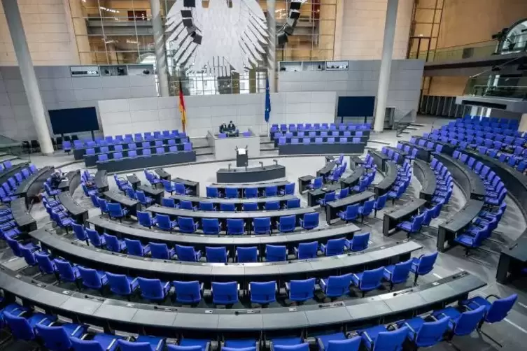 Leere Reihen im Bundestag wird es vermutlich nicht geben in der nächsten Woche. Das Plenum soll tagen, wenn auch mit kürzerer Ta