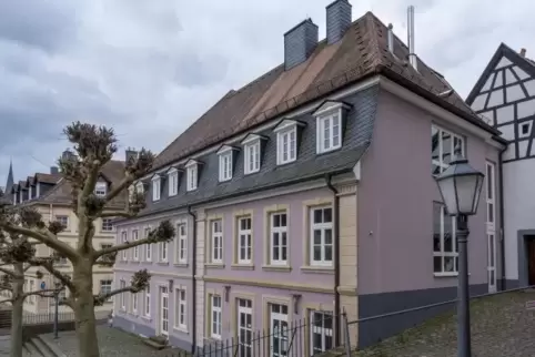 Nimmt eine Corona-Praxis auf: das Katharina-von-Bora-Haus am Kuseler Marktplatz.