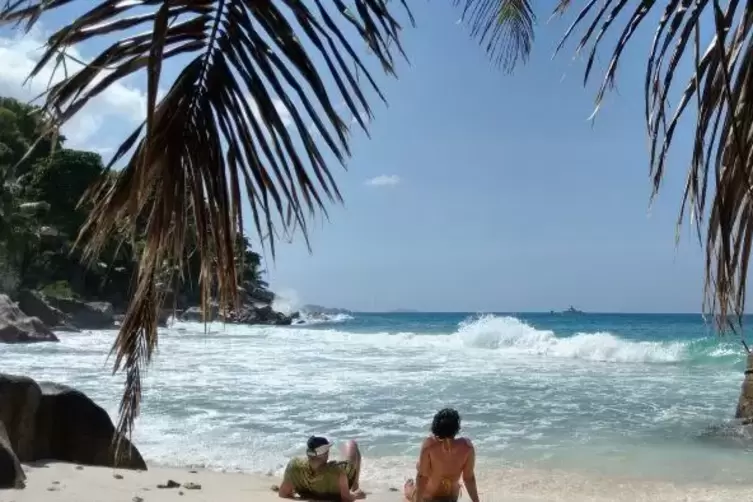 Ob es auf die Seychellen geht oder nach Balkonien: Der Urlaub ist der Deutschen liebstes Kind.