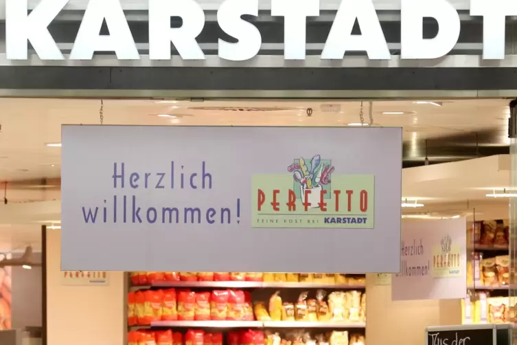 50 Feinkostfilialen betreibt Karstadt in Deutschland, mindestens 26 sollen erhalten bleiben.