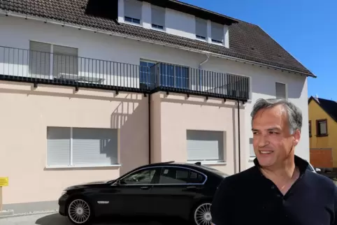 Mehmet Basibüyük hat das Wohnhaus in der Ingenheimer Hauptstraße innerhalb von etwa 15 Monaten fertiggestellt.