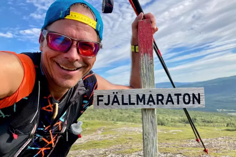 Carsten Schneehage hat die 100 Kilometer in 13:51 Stunden absolviert. 