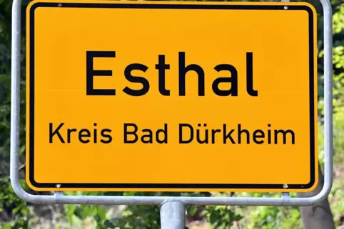 In Esthal sollen Gehwege erneuert werden. 