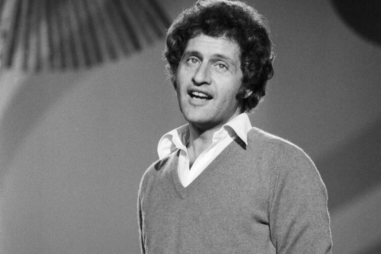 50 Zeilen Chanson Joe Dassin Und Der Septemberwind Kulturkolumne Die Rheinpfalz