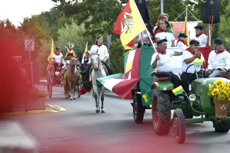 Dass es in Lambsheim in diesem Jahr keine Kerwe mit Umzug geben wird (hier ein Bild von 2018), ist schon länger klar. Ganz ohne 