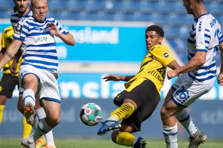 Dortmunds Jude Bellingham in der Testpartie gegen den MSV Duisburg.