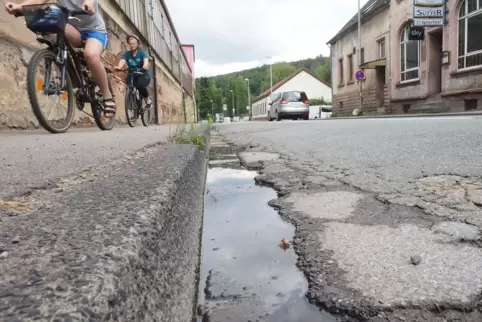 Die Pirmasenser Straße soll in den kommenden Jahren bis zur Dorndorf-Kreuzung ausgebaut werden. 