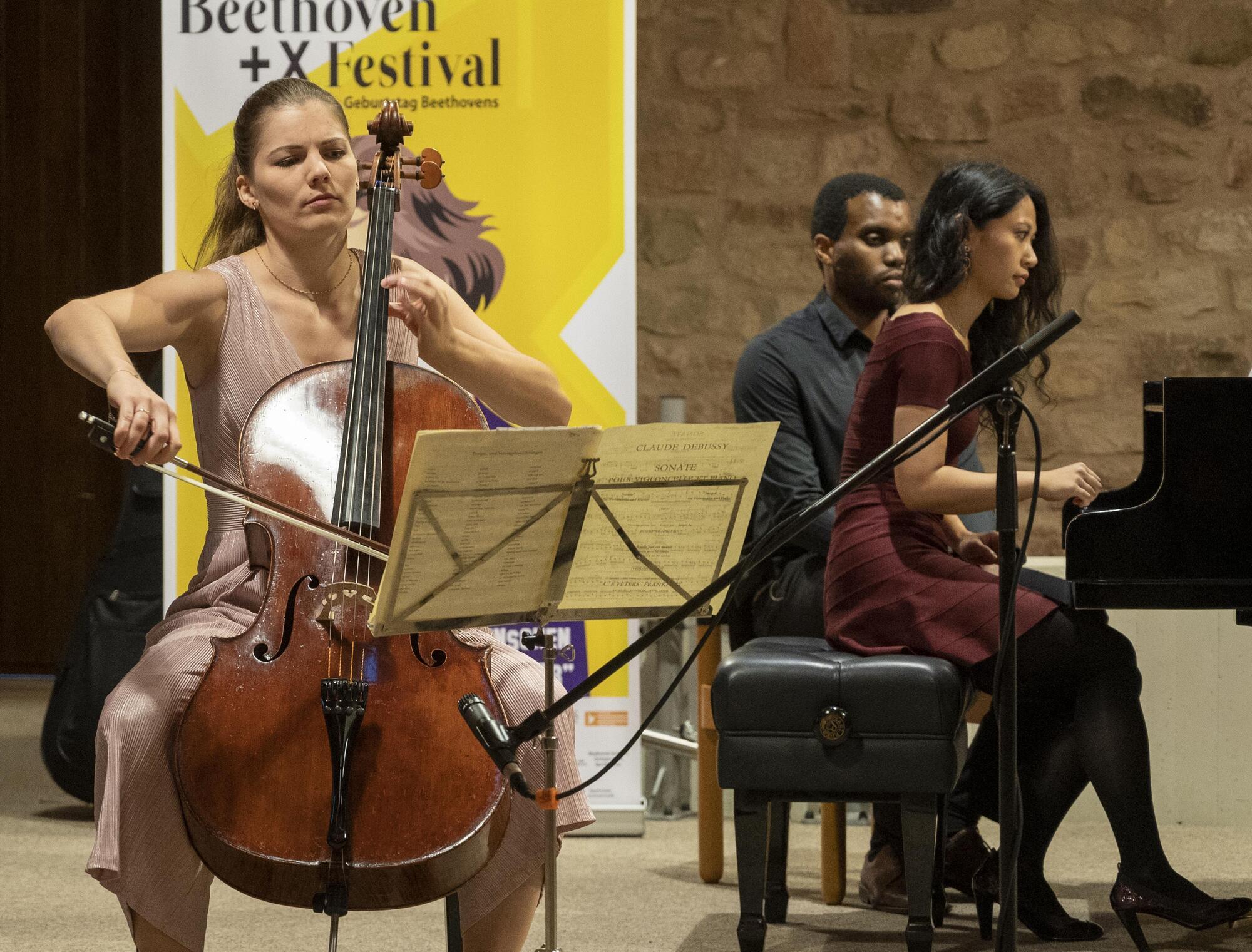 Besonders Intime Atmosphare Bei Beethoven X Auf Der Burg Lichtenberg Thallichtenberg Die Rheinpfalz