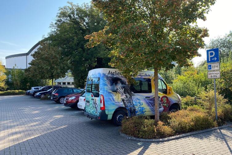 Vorwurf Anwohner Blockiert Offentlichen Parkplatz Kreis Germersheim Die Rheinpfalz