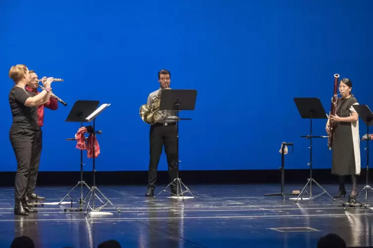 Kammermusik mit Abstand: die Pfalztheatermusiker beim ersten Kammerkonzert der Saison.