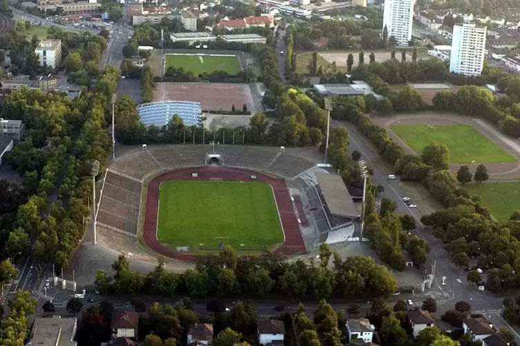 Große Anlage im Herzen der Stadt: der Sportpark am Südweststadion.