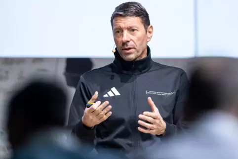  Kasper Rorsted ist Vorstandsvorsitzender des Sportartikelherstellers Adidas AG. 