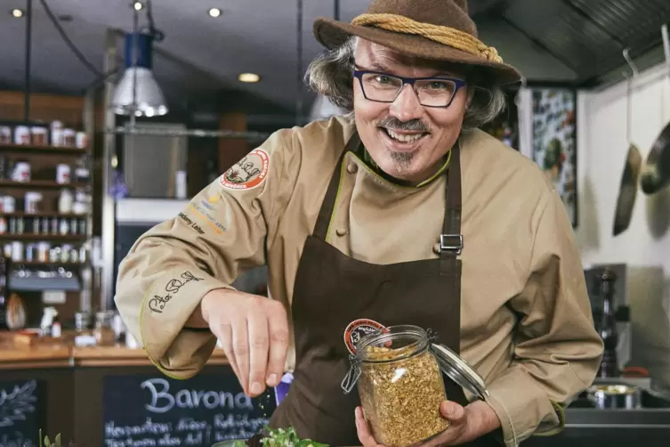 Legt besonders Wert auf Gewürze und Aromen: Pâtissier und Koch Peter Scharff. 