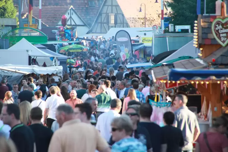  Ortsbürgermeister Edwin Diesel hofft, dass das deutsch-französische Brückenfest Anfang Juni gefeiert werden kann. 