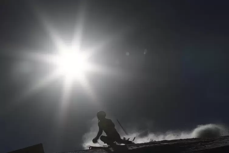 Während die Profis, hier Laurie Taylor beim Weltcup-Slalom in Adelboden (Schweiz), auf die Piste dürfen, müssen sich die deutsch