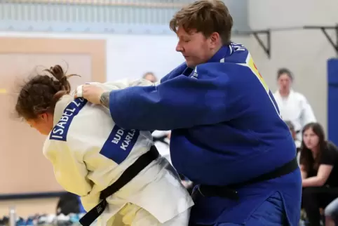 Einen Kampf gewonnen: Jasmin Grabowski (rechts). 