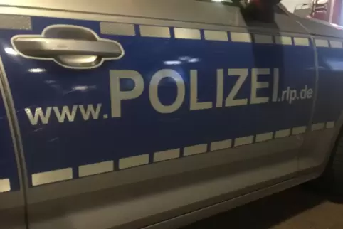 Die Polizei hofft nun auf Hinweise aus der Bevölkerung. 