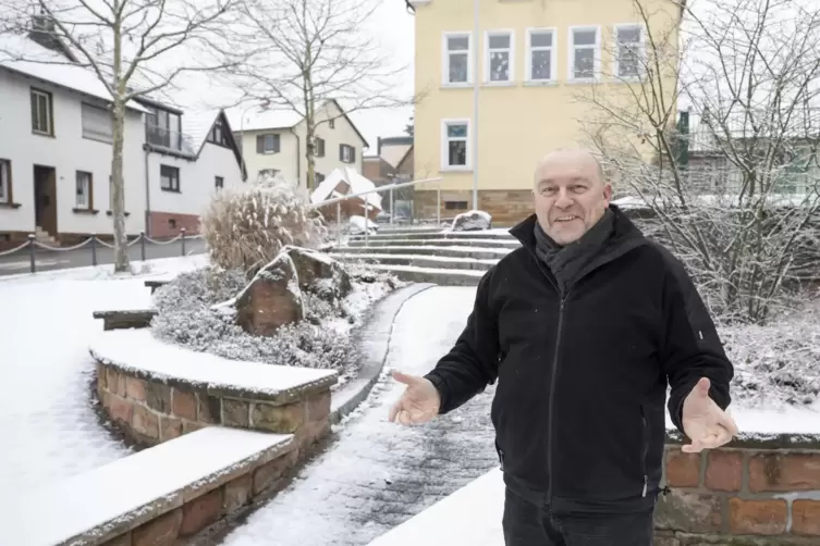 „Die Eltern, die ihre Kinder in der Villa Winzig gut aufgehoben fühlen, sind damit nicht einverstanden“, sagt Ortsvorsteher Fran