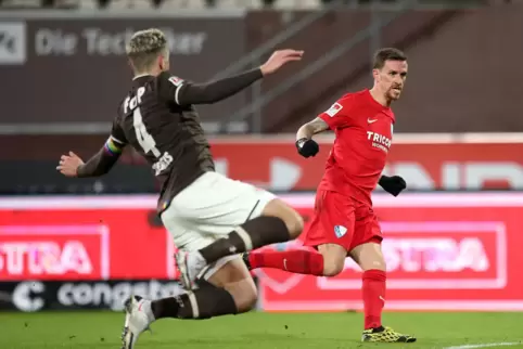 Sein erster Streich: Simon Zoller trifft für Bochum in St. Pauli zum 1:1. Am Sonntag reist Zollers Ex-Klub KSC zum VfL ins Revie