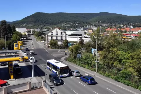 Der Winzinger Knoten – die Kreuzung der Bundesstraße 39, Stiftstraße und Winzinger Straße – sorgt immer wieder für Probleme.