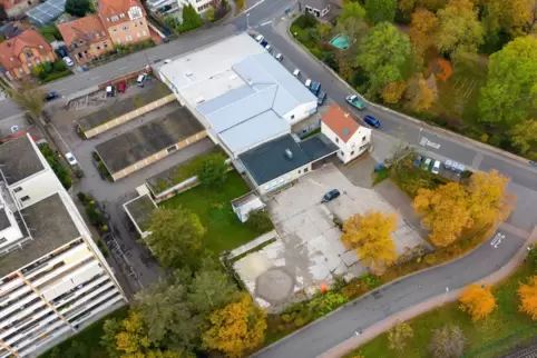 Das Gelände derMusikschule (rechts unten) soll bebaut werden. 