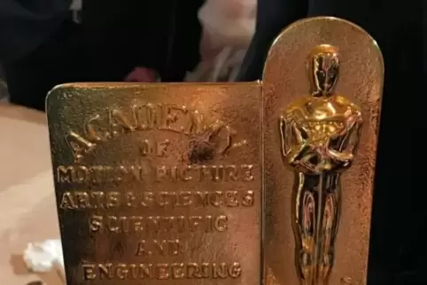 So sieht die Oscar-Plakette aus. 