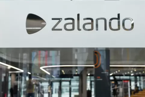 Inzwischen beschäftigt Zalando weltweit 14.000 Menschen. 