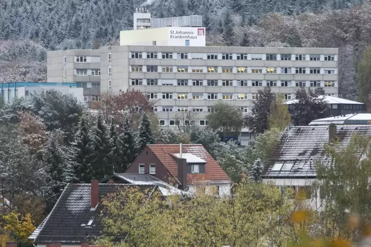 Die Corona-Regeln lassen keinen großen Besuchertrubel auf der Geburtsstation des St.-Johannis-Krankenhauses zu.