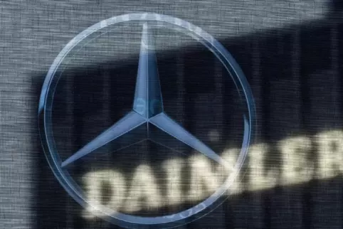 In die Partnerschaft wollen sowohl Daimler als auch Siemens zweistellige Millionenbeträge investieren. 
