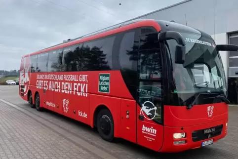 Wieder chic: der Mannschaftsbus der Roten Teufel.