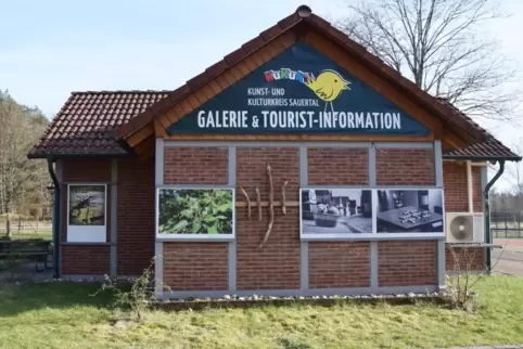 Weil keine Besucher in die Gebäude dürfen, haben die Kukuks-Mitglieder auf dem Gelände einiges vorbereitet. 