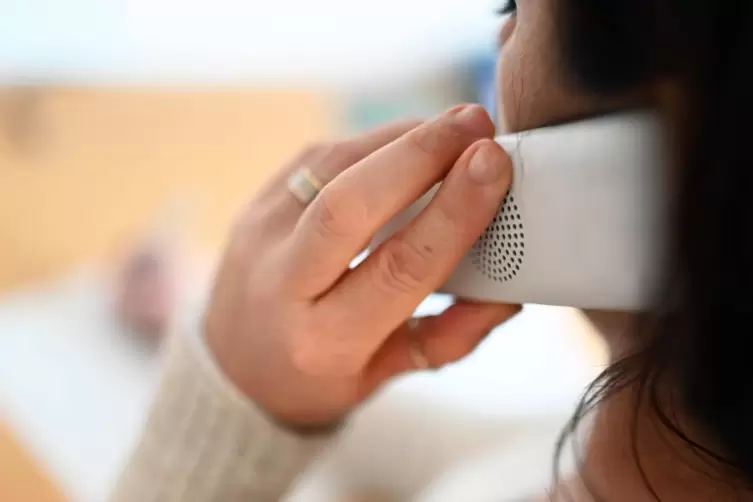 Die Telefonleitungen im betroffenen Gebiet in Lambsheim sind seit Sonntagnacht tot. 