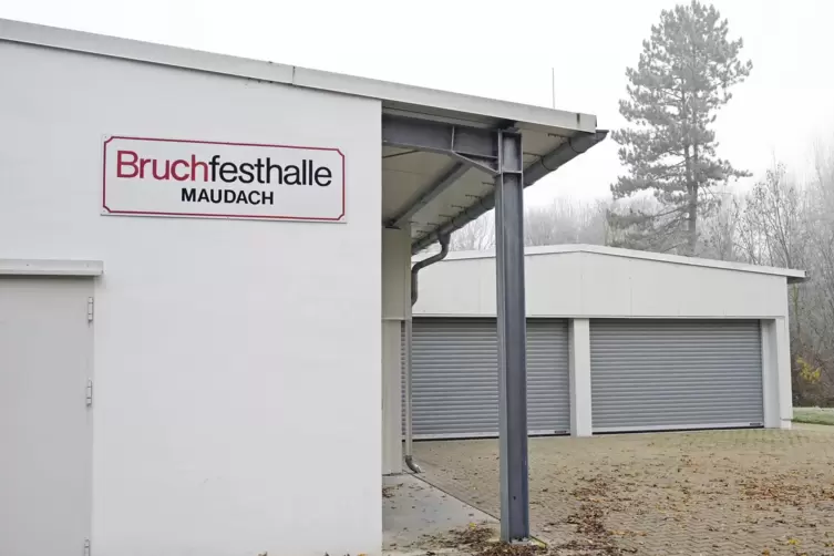 Die Bruchfesthalle in Maudach.