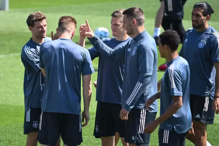 Die deutsche Nationalmannschaft bereitet sich auf das Achtelfinal-Spiel vor. 