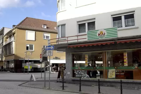 Die K&U-Bäckerei ist vor allem in Edeka-Filialen vertreten, unterhält aber auch eigene Standorte, wie hier in Frankenthal. 