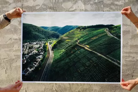 Hanglagen im Ahrtal: eines jener Fotos, die der VDP kurz vor der Hochwasser-Katastrophe gemacht hat.