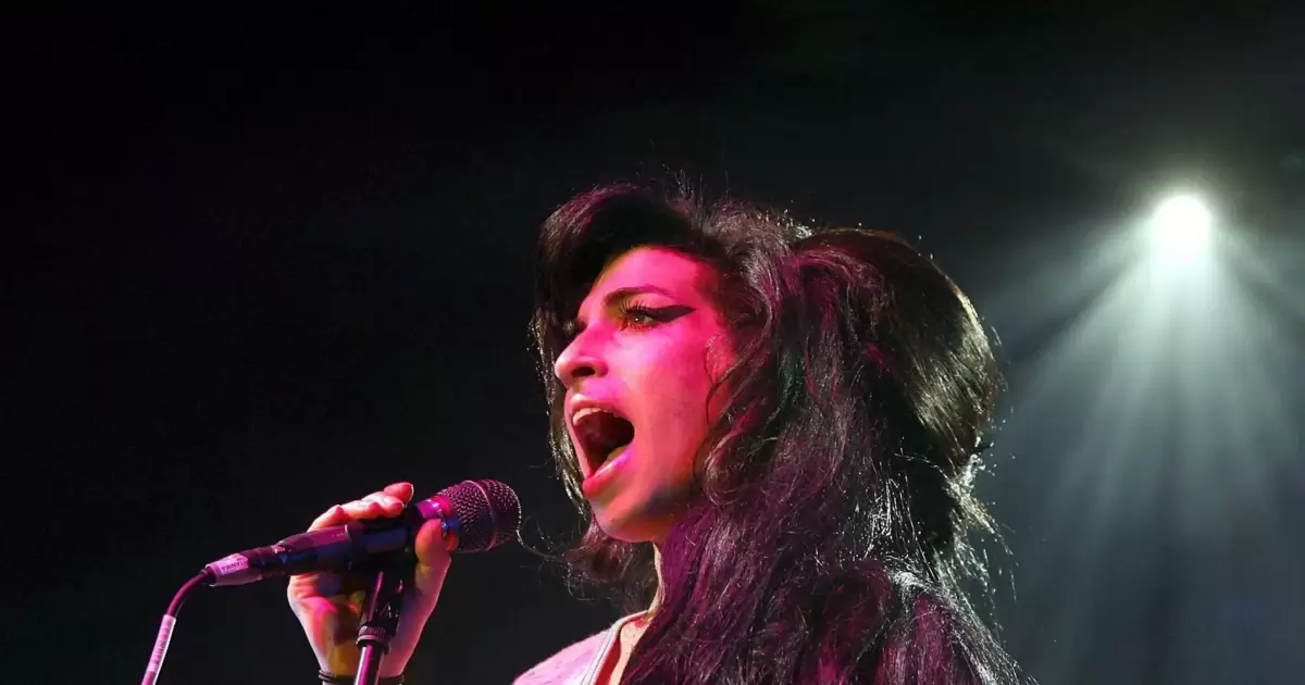 Zehnter Todestag Von Amy Winehouse Stimmen Und Erinnerungen Frankenthal Die Rheinpfalz