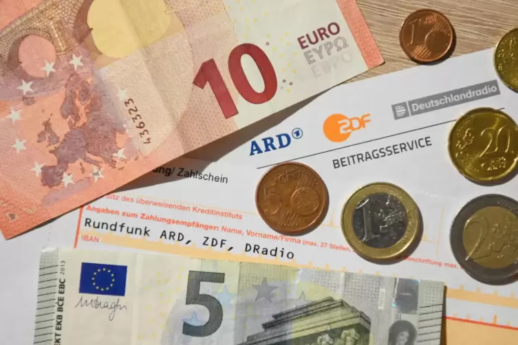 Immerhin, durch die Steuererhöhungen kommen einige tausend Euro zusätzlich in die Gemeindekasse.