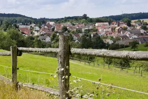 Die Gemeinde Schneckenhausen hat derzeit keinen Ortsbürgermeister. 