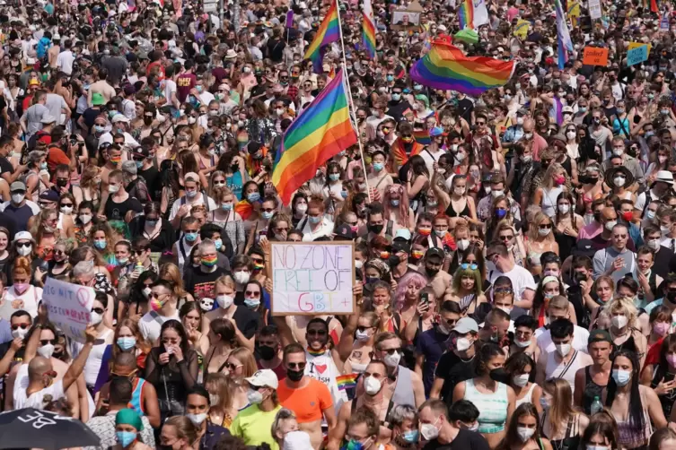 Der größte Umzug zum Christopher Street Day findet meist in Berlin statt – wie hier im Juli.