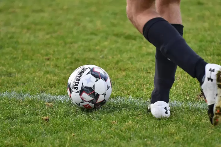 In der Fußball-B-Klasse Rhein-Mittelhaard Nord gibt es am Wochenende gleich zwei Derbys. 